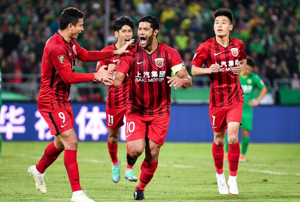 足协对于球, 行诋毁, 伤未能在比 足协对于球, 行诋毁, 伤未能在比