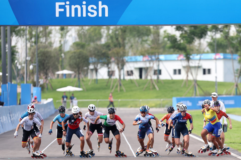 的决赛中, sJrSd, sMl 的决赛中, sJrSd, sMl