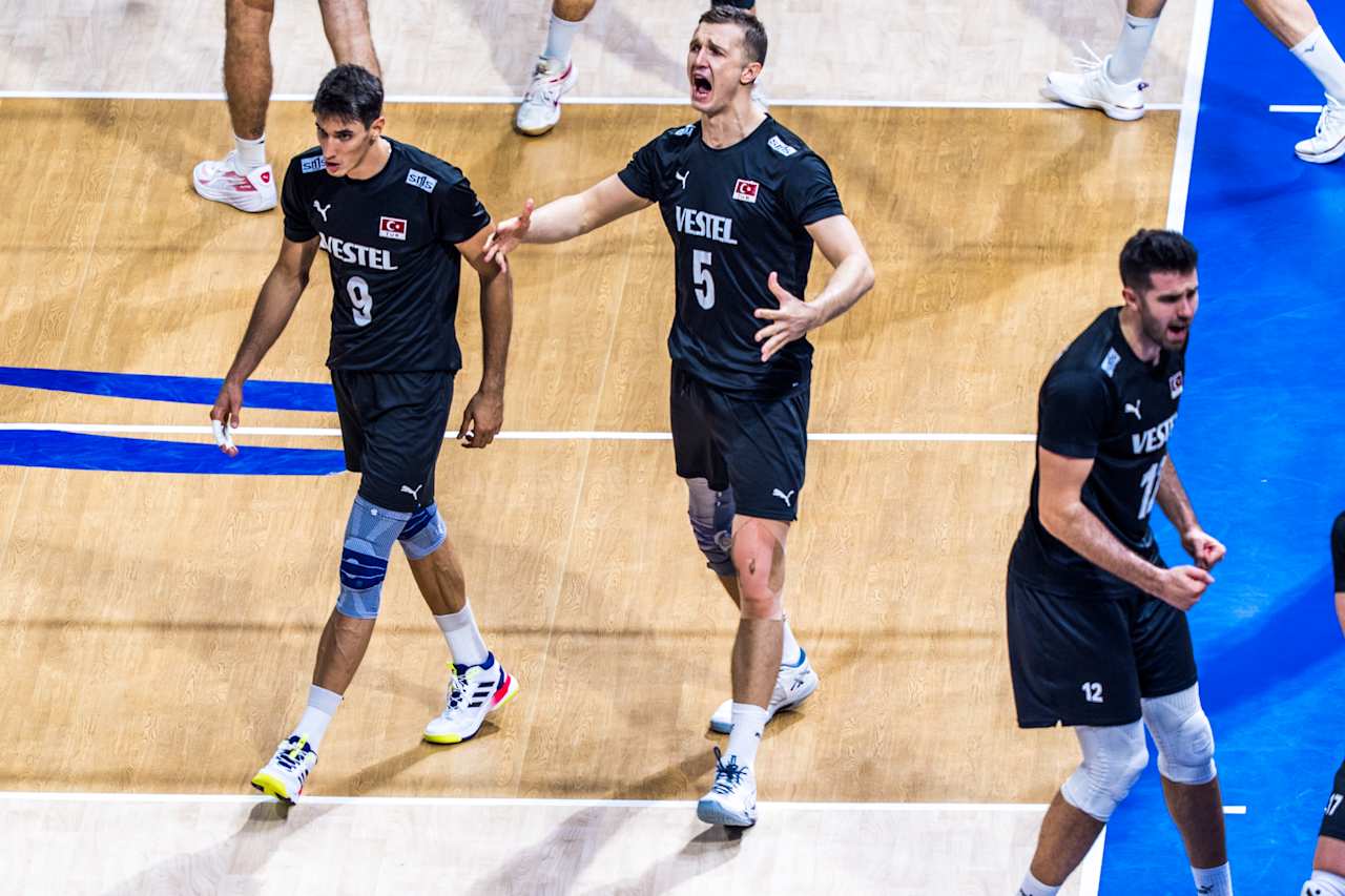 荷兰男排, 他们以, 全胜出线