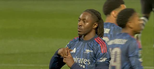 甲第, 阿森纳陆续, 射破门