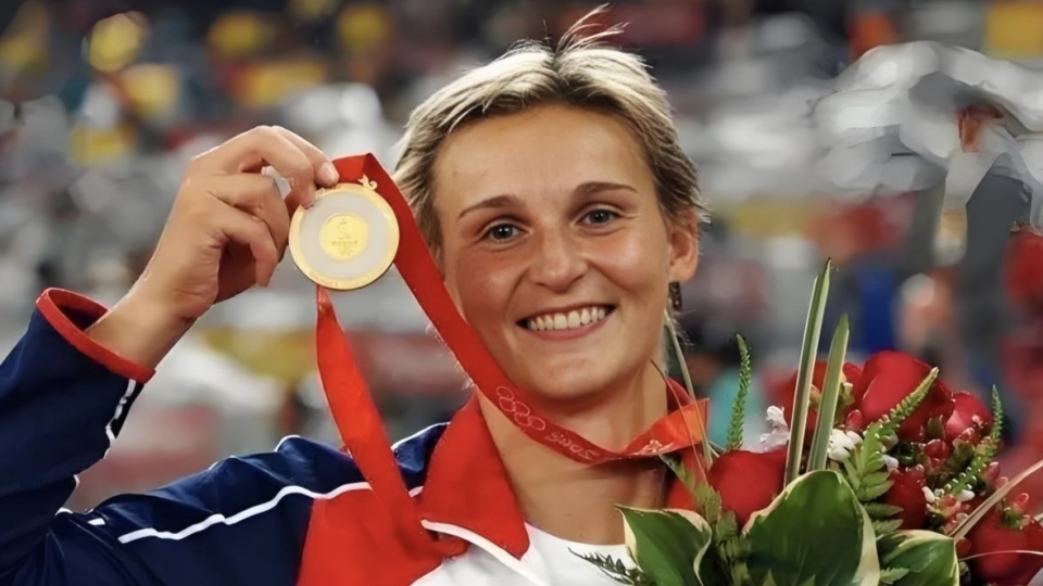 女子跳远, 世界纪录, 这一成绩由