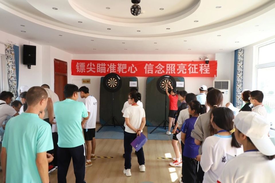 冠军荣耀出, com